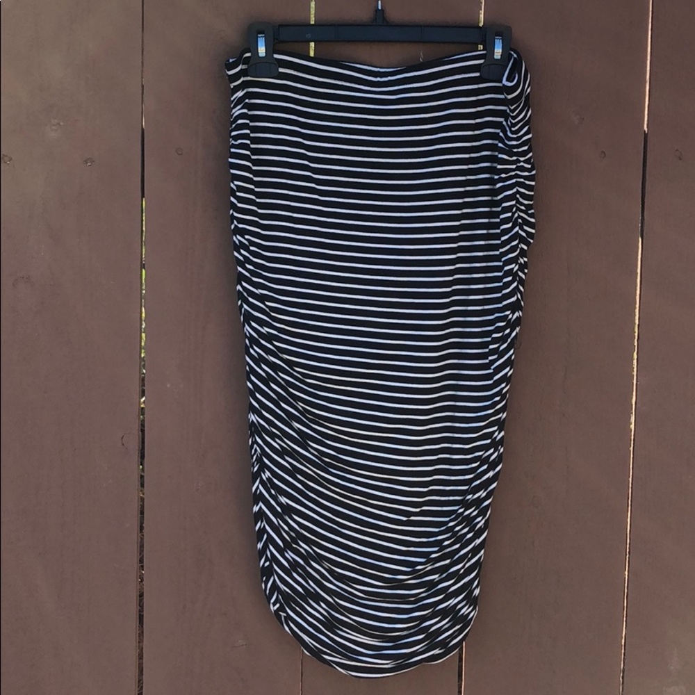 Vince Camuto pencil skirt